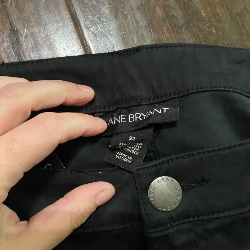 Lane Bryant Black Skinny Pants - Picture 2 of 7